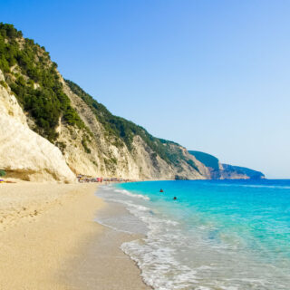 Isola del Giglio le Spiagge più Belle e come arrivarci in Traghetto