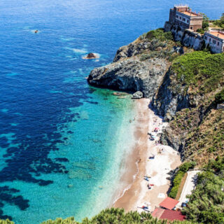 Isola d'Elba: le Spiagge più Belle e come arrivarci in Traghetto